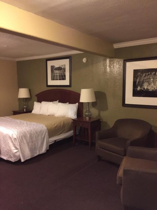 Ranch House Inn & Suites Temple Room photo